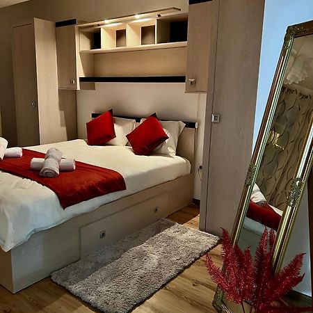 Kyan Residence Braşov Esterno foto