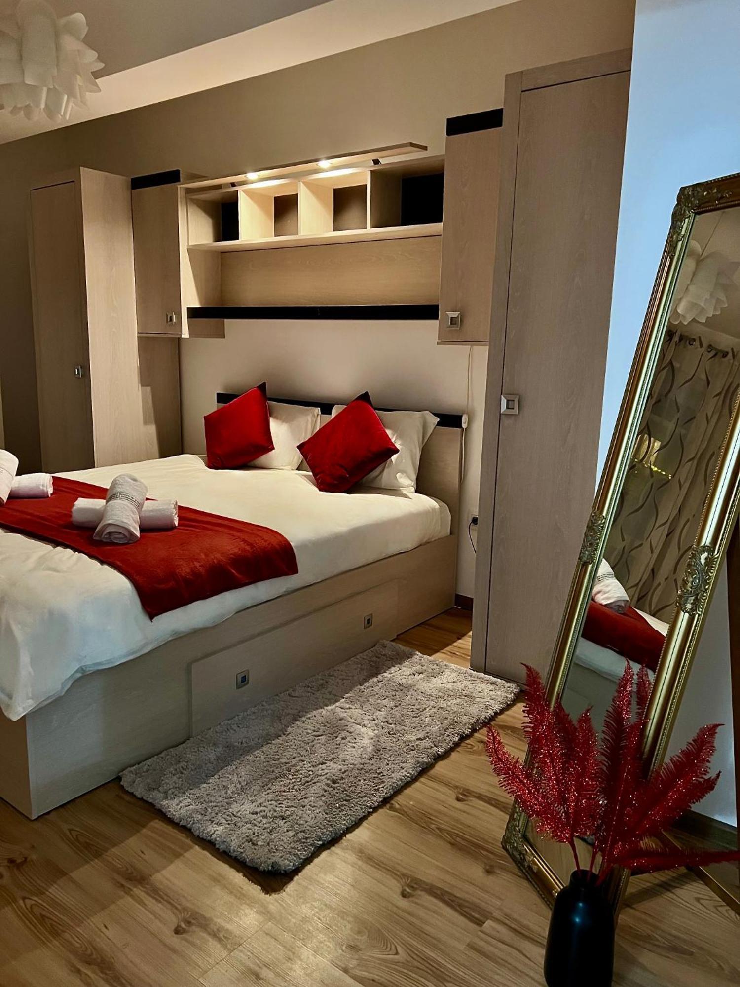 Kyan Residence Braşov Esterno foto