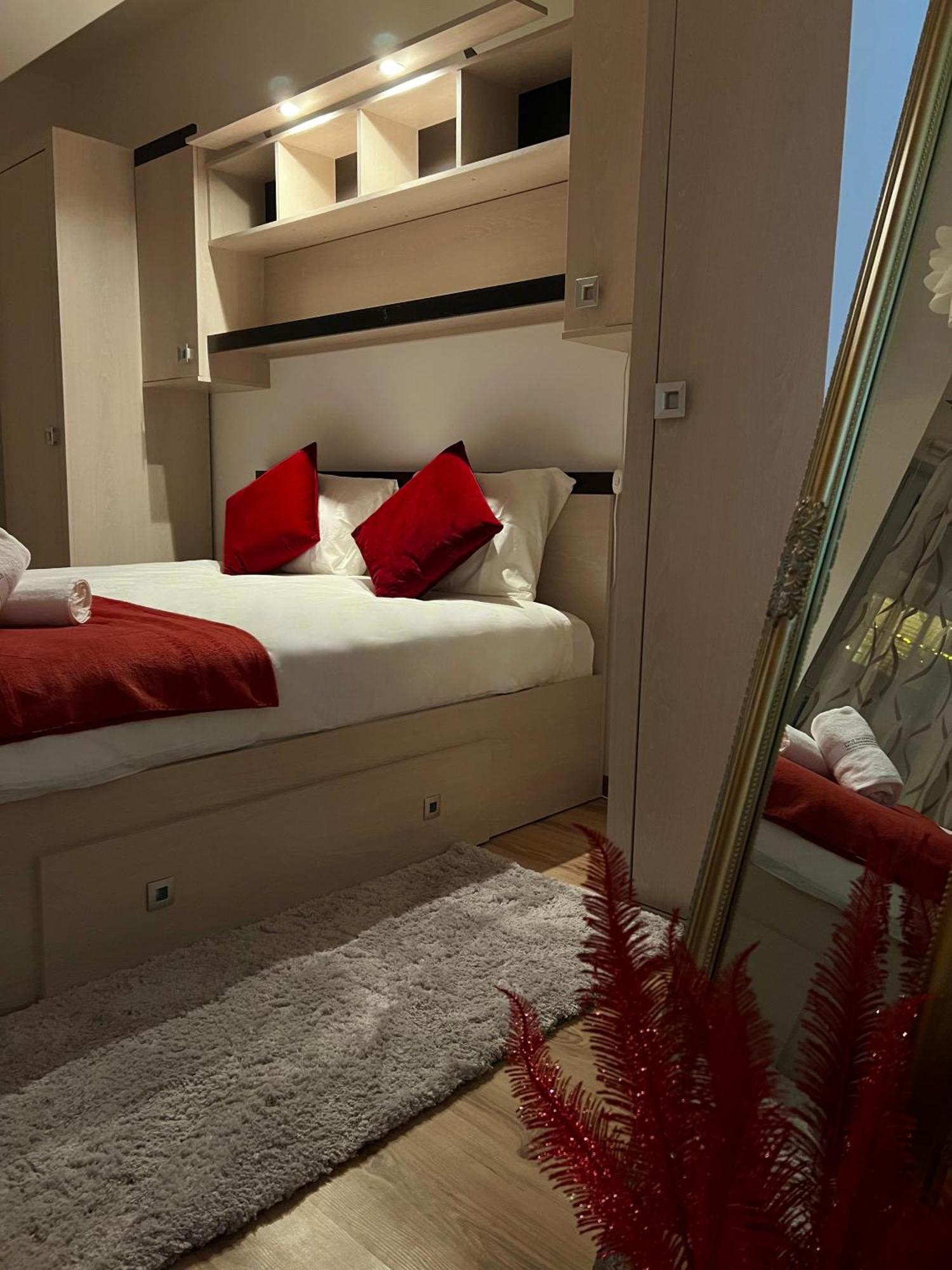 Kyan Residence Braşov Esterno foto
